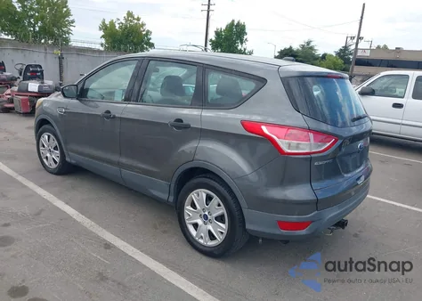 2015 Ford Escape S z USA, uszkodzony, nr VIN 1FMCU0F72FUC80538